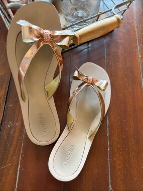 Guess Rose Gold Bow Thong Style Flip Flop